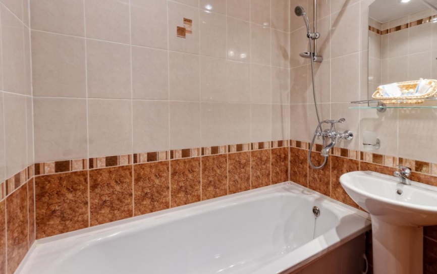 Люкс 2-местный 1-комнатный Люкс в корпусе 1 (Л2м1 корпус 1) *  - 2