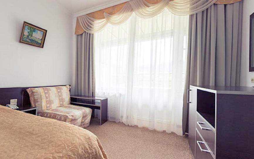 Стандартный 1-местный *  - 1