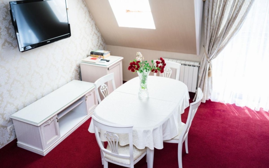 Люкс 2-местный 2-комнатный *  - 3