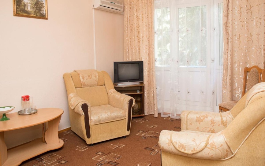 Люкс Люкс 2-местный 2-комн корпус 2  (Л2м2 корпус 2) *  - 3