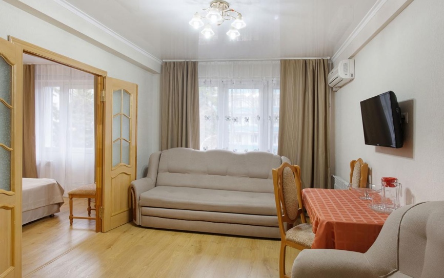 Джуниор сюит Джуниор сюит 2-местный 2 комнатный корпус 2 (ДС2м2 корпус 2) *  - 2