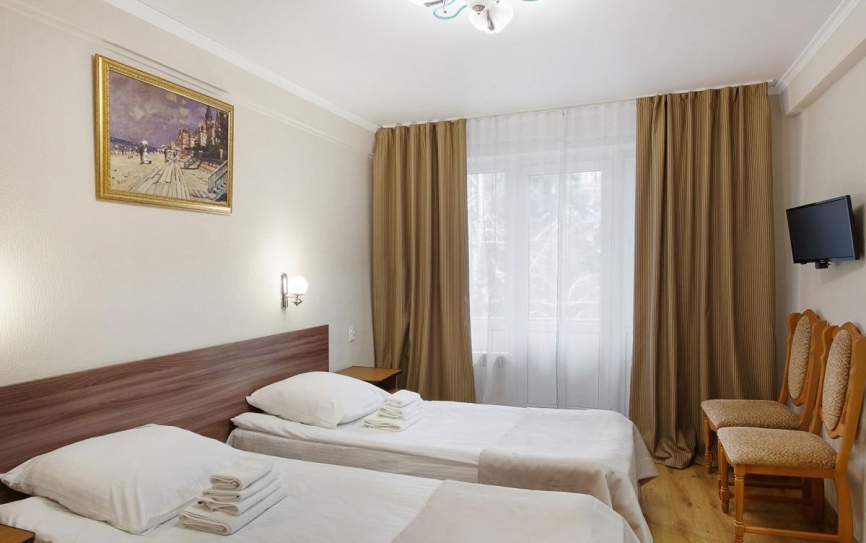 Джуниор сюит Джуниор сюит 2-местный 2 комнатный корпус 2 (ДС2м2 корпус 2) *  - 1