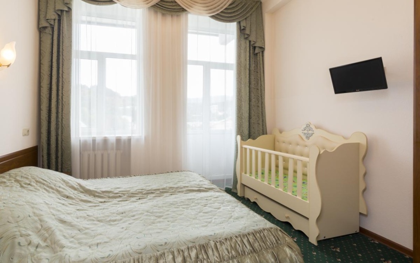 Люкс 2-местный 2-комнатный 2 корпус (Л2м2 корпус 2) *  - 1