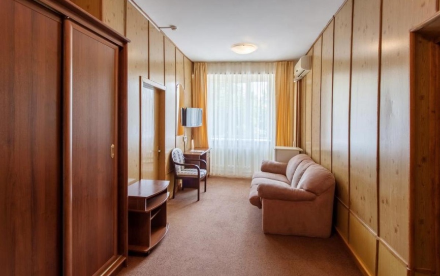 1 категория 2 местный 2 комнатный в корпусе 4 (1к2м2 корпус 4) *  - 2