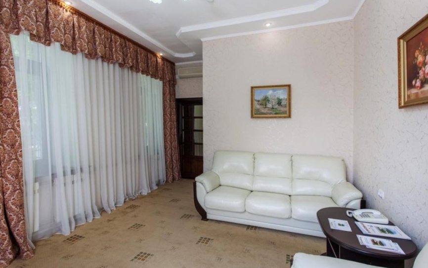 Апартаменты  2-местный 2-комнатный апартаменты корпус 10 (А2м2 корпус 10) *  - 3