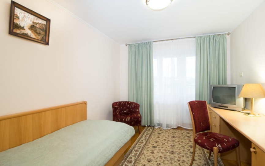 Стандарт 1-м. с балконом *  - 2