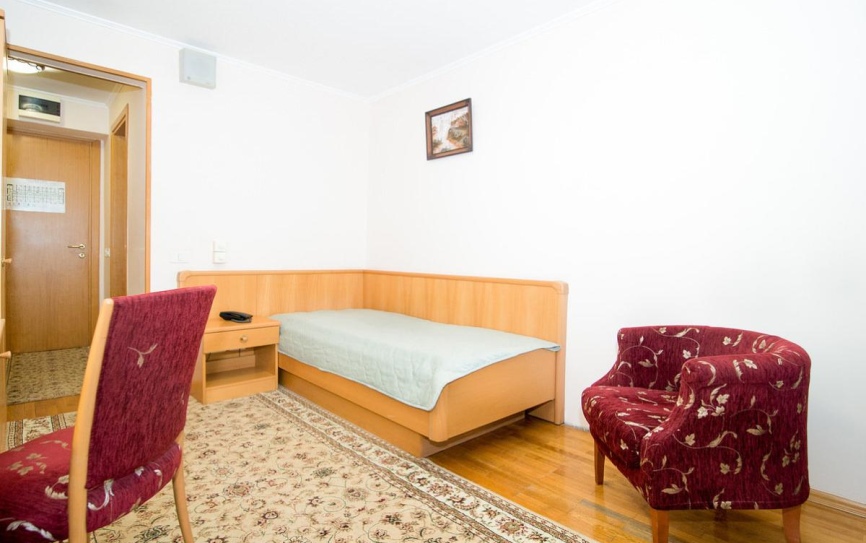 Стандарт 1 местный  без балкона корпус 1,2,6,7,8 *  - 1