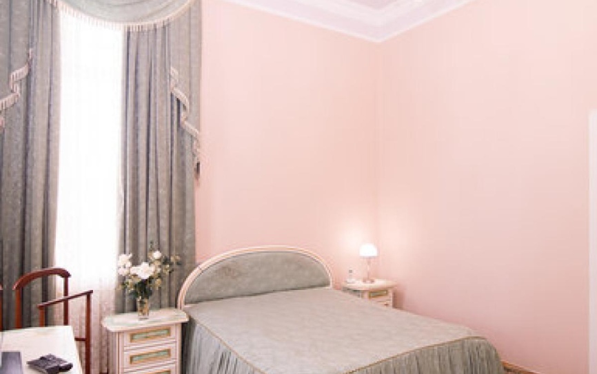 Люкс-Комфорт люкс-комфорт 1-комнатный 1-местный №102 в корпусе 4 *  - 1