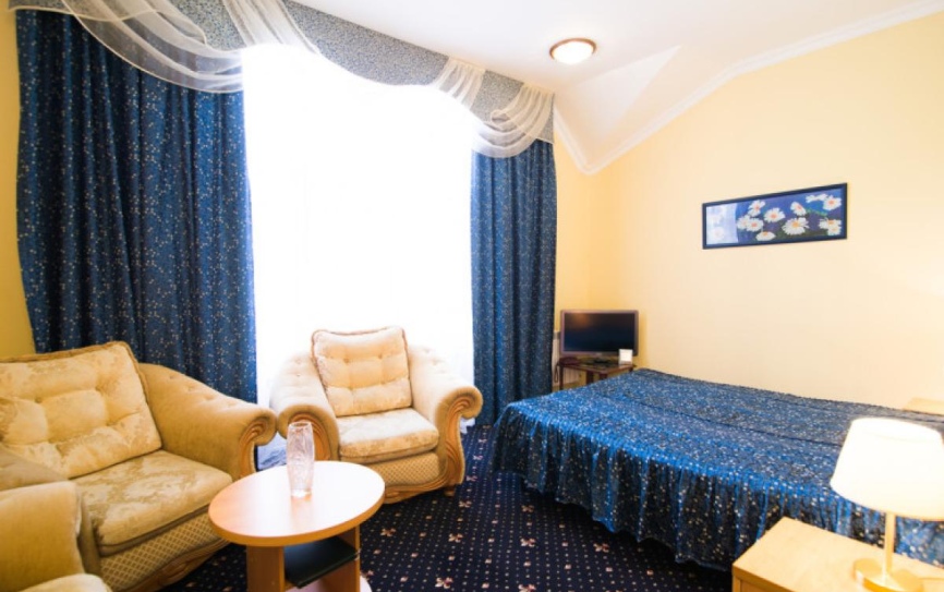 Комфорт Студия 2-местный 1-комнатный *  - 1