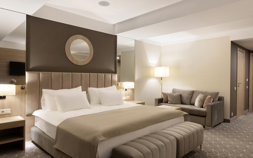 Junior Suite 2-местный с балконом *  - 2