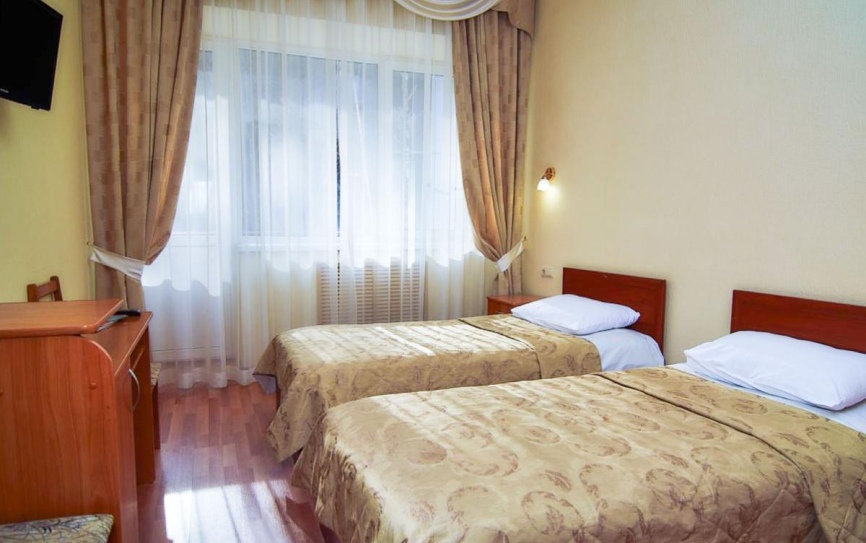 Стандартный 2-местный 1-комнатный  с балконом *  - 1