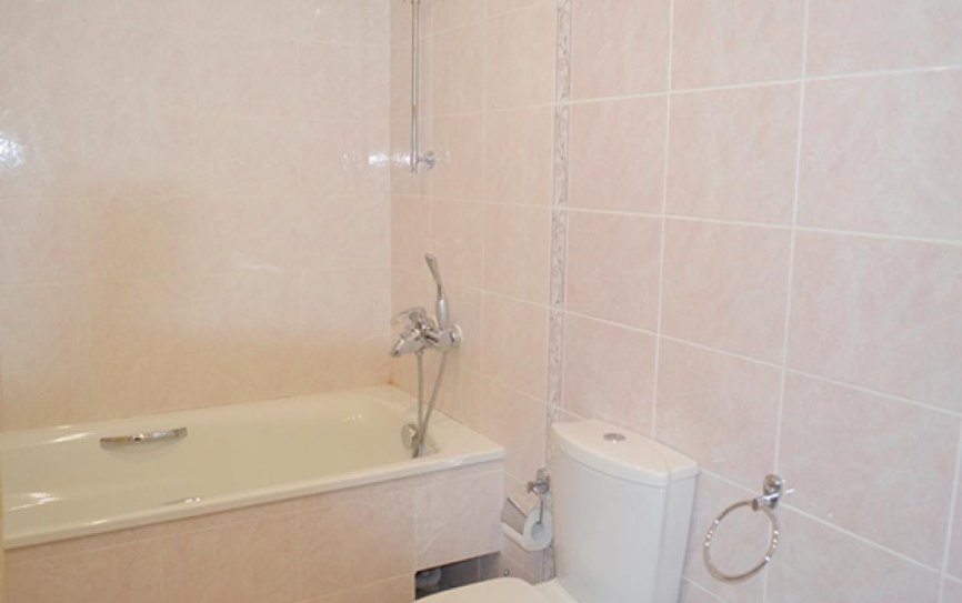 Люкс 2-местный 2-комнатный без балкона *  - 3