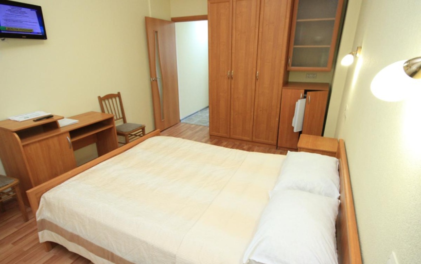 Улучшенный 2-местный с балконм улучшенный *  - 1