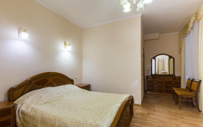 Люкс 2-местный 2-комнатный корпус Горный *  - 1