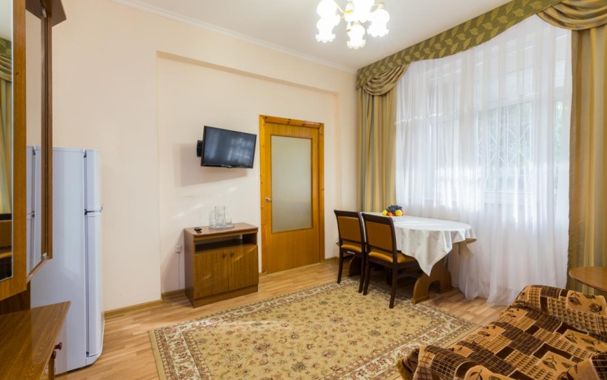 Люкс 2-местный 2-комнатный корпус Горный *  - 3