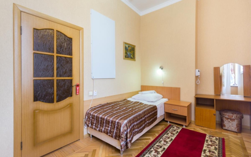 Стандартный 1-местный 2 категории 1-комнатный корпус 4 (2к1м1 корпус 4) *  - 1