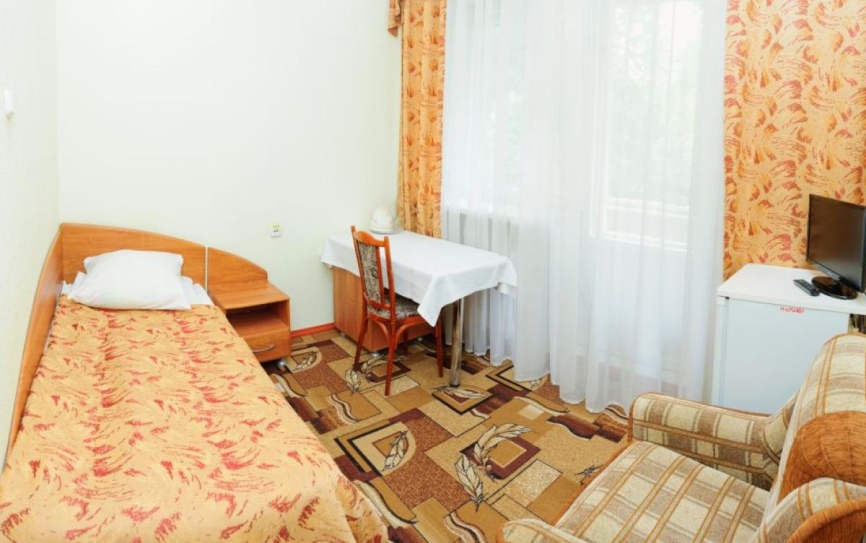 Стандартный 1-местный 2 категории 1-комнатный корпус Горный (2к1м1 корпус Г) *  - 1