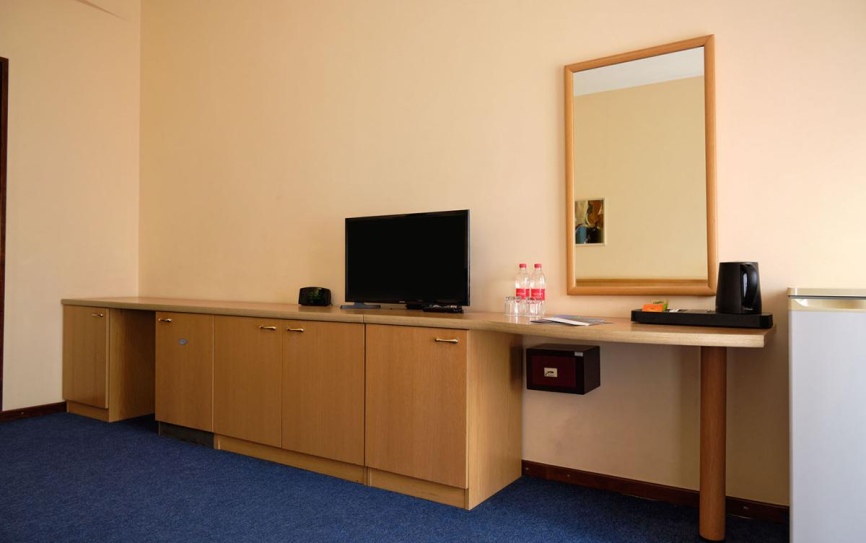 Полулюкс Полулюкс 2-местный (Double/Twin) *  - 3