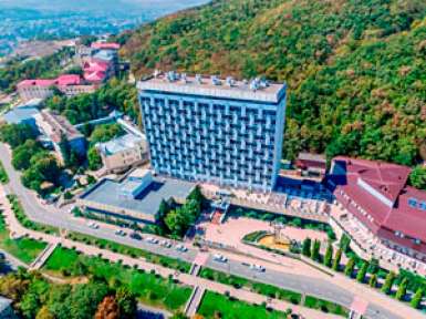 Санаторий Родник 3* Пятигорск - 1